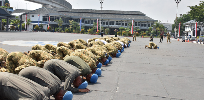 KRI Bung Tomo 357 Dan Seluruh Prajuritnya Tiba Di Kolinlamil