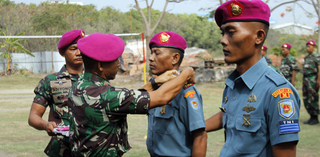 11 Prajurit Kompi Markas Menkav-1 Mar Naik Pangkat