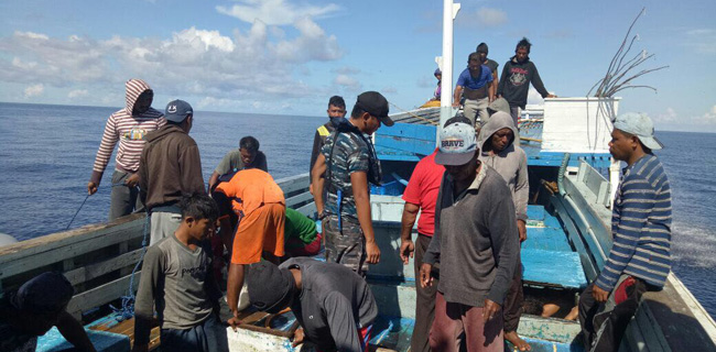 Bakamla RI Tangkap Kapal Ilegal Fishing Di Perairan Halmahera