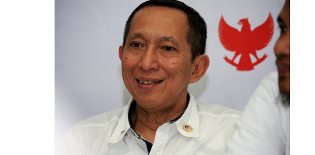 Tugas Dan Musuh Beda, Mengapa Senjata TNI-Polri Sama?