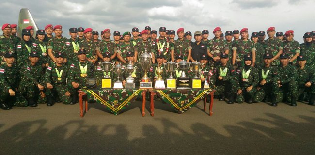 Tim TNI AD Juara AARM Disambut Wadanjen Kopassus