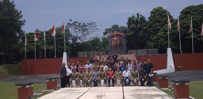 HUT Ke-72, Korps Marinir Pamer 100 Alutsista Canggih