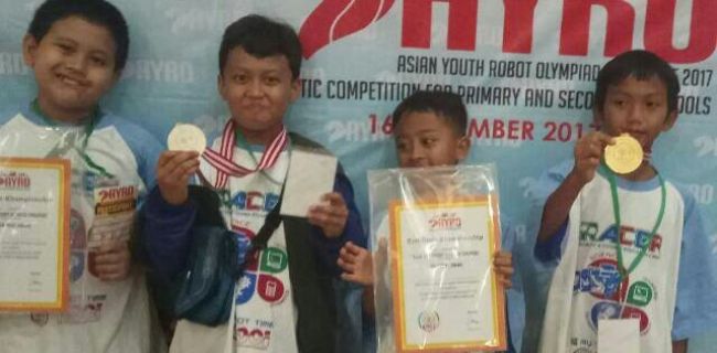 Siswa SD Muhammadiyah Raih Medali Emas Kontes Robot Asia