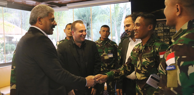 Letkol Arfan Dijamu Kepala Distrik Desa Tulin Lebanon Selatan