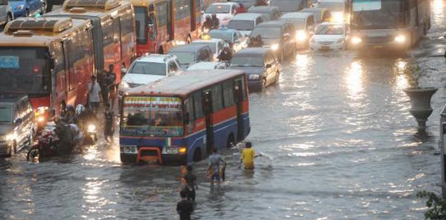 Inilah Penjelasan Ilmiah Mengenai Banjir yang Terus Melanda Jakarta