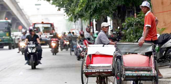 Becak: Emang Salah Gue Ape?