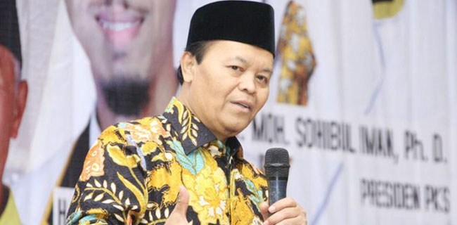 Hidayat Nur Wahid: Berkacalah Ke Singapura Dan Rusia LGBT Terlarang, Dikenai Sanksi Hukum