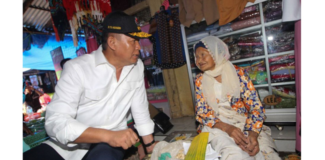 Di Pasar Pangandaran, Kader PDIP Ini Banyak Didoakan Jadi Gubernur