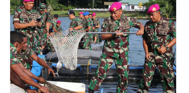 Pesan Dankormar Untuk Prajurit Yonmarhanlan IX Ambon