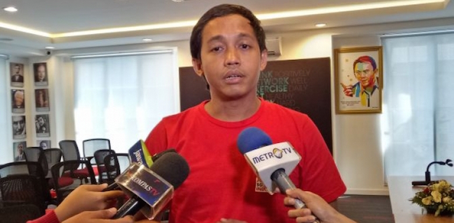 Akan Dilaporkan ke Polisi, Raja Juli Antoni Tantang Balik Fadli Zon