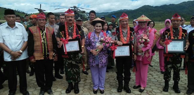 Panglima TNI Janji Siapkan Pesawat Angkut Di Perbatasan Krayan