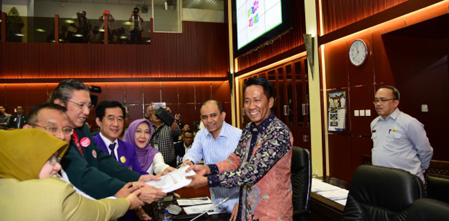 Baleg Terima Aspirasi Dari 5 Organisasi Dokter