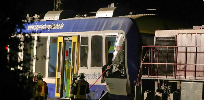 Kecelakaan Kereta Barang Dan Penumpang, Dua Orang Tewas