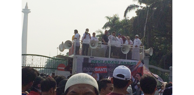 CFD Dilarang Pakai Kaos #2019GantiPresiden, Gerindra: Kita Bukan Korea Utara<i>!</i>