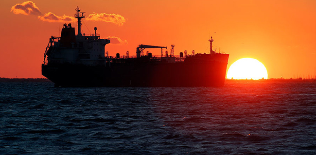 Perusahaan Minyak China Pangkas Impor Minyak Mentah Saudi