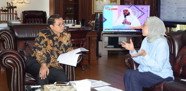 Fadli Zon Serap Aspirasi Rakyat Soal Serbuan TKA