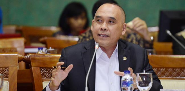 Triwulan I 2018 Diwarnai Daya Beli Lemah