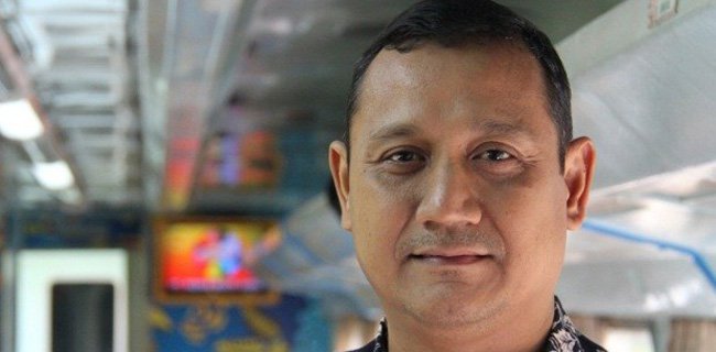 Celaka, Rupiah Terpuruk Utang Bertumpuk<i>!</i>