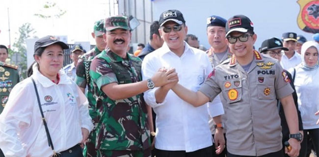 Sepuluh Jam Bersama Kapolri Dan Panglima TNI Meninjau Jalur Mudik