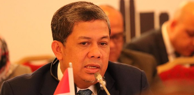 Fahri Hamzah Kesal Kapolda Riau Ungkap Gedung DPR Jadi Target Bom