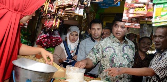 Beras Bulog Kurang Laku Dijual Di Jatim
