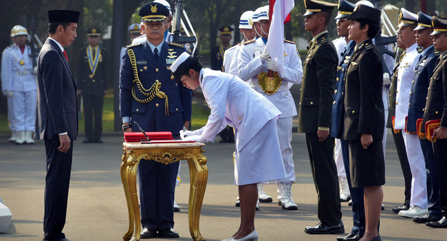 Presiden Jokowi Lantik 724 Taruna Taruni Jadi Perwira TNI Polri