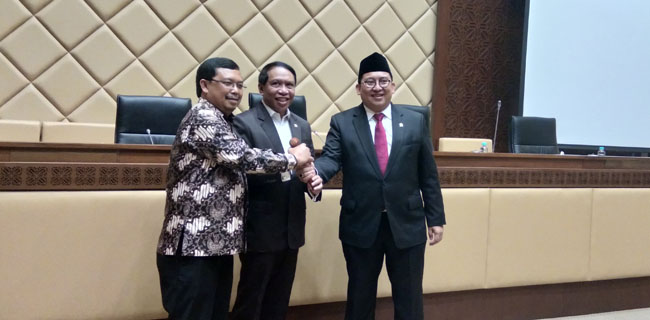Di Sisa Masa Jabatan, Pimpinan Komisi II Berkurang Satu