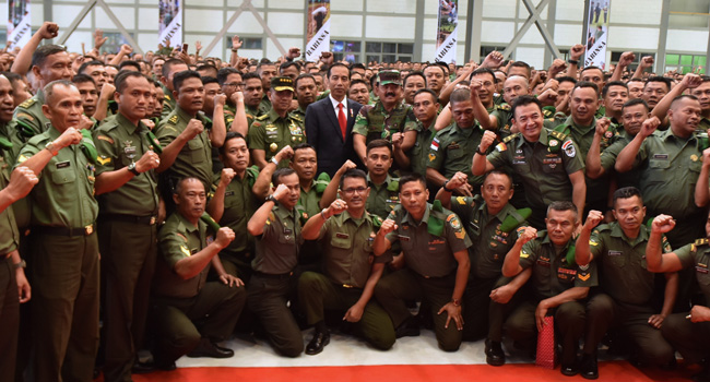 Tunjangan Kinerja Naik, Jokowi Minta Babinsa Tingkatkan Kemampuan