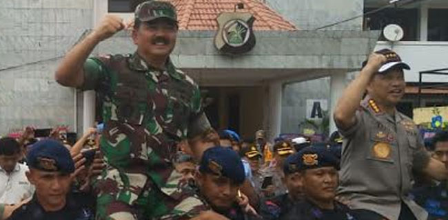 Panglima TNI: Selamat Ulang Tahun, Semoga Polri Makin Profesional, Modern Dan Terpercaya