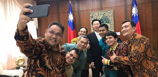 Pejabat Taiwan: Indonesia Perlu Belajar Dari Malaysia, Hati-hati Jebakan China