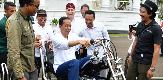 Jokowi Harus Waspada, Tingkat Kepuasan Publik Menurun