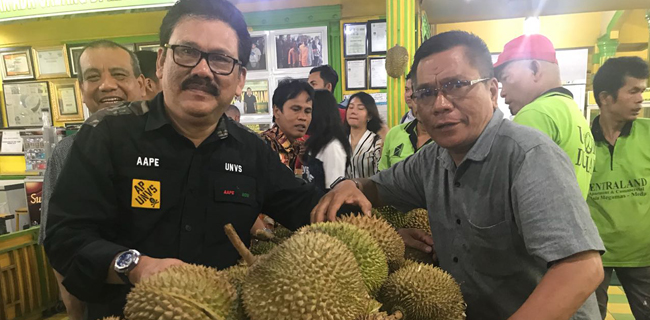 Ini Medan: Dari Kepala Ikan Sampai Ucok Durian