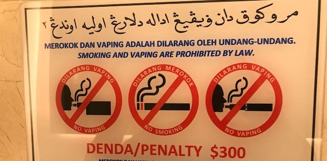 Rokok: Haram Di Brunei, Dicekik Cukai Di Melbourne