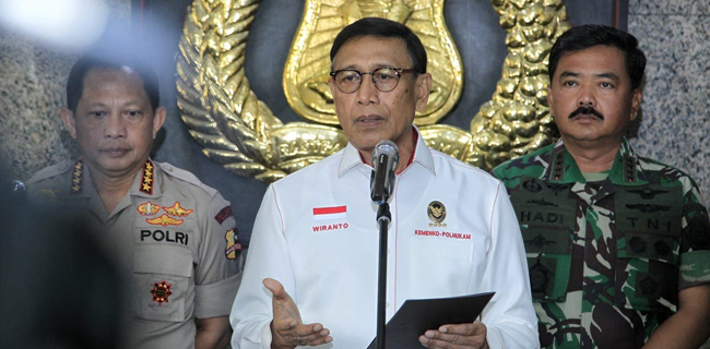 Didampingi Panglima TNI Dan Kapolri