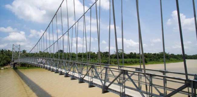 Tahun Ini, PUPR Bangun 134 Jembatan Gantung Di 20 Provinsi
