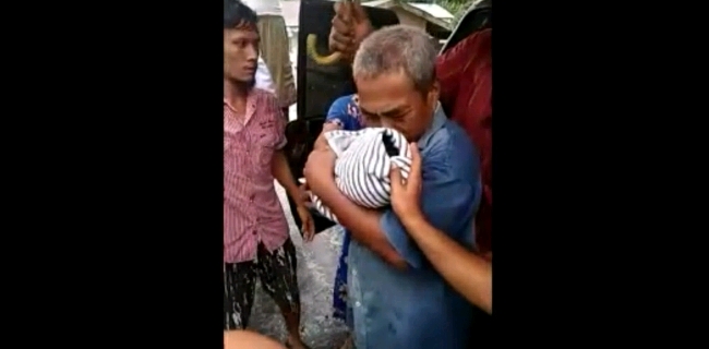 Jatuh Dari Ayunan Saat Banjir, Bayi Tewas Tenggelam