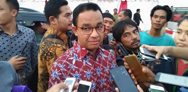 Anies Kagum Jokowi Masih Mau Blusukan Ke Jakarta