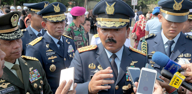 Panglima TNI: Proses Evakuasi Masih Pakai Alat Berat TNI Dan Perusahaan Tambang