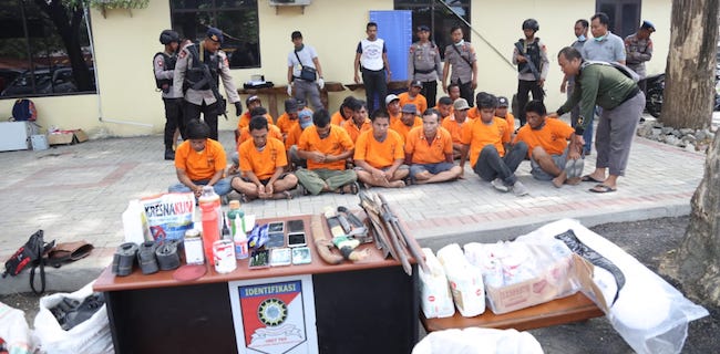 Polisi Tangkap 42 Pelaku Penjarahan Di Palu