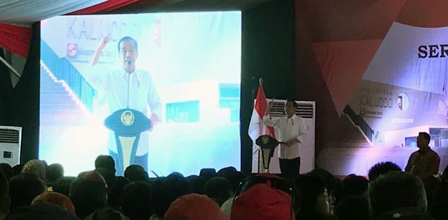 Di Acara Pembagian Sertifikat, Jokowi Titip Pesan Jaga Persatuan Jelang Pemilu