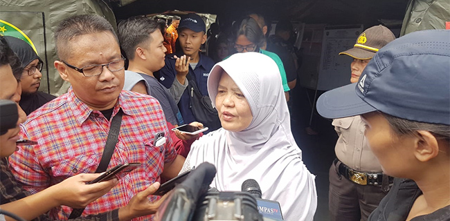 Istri Korban: Bapak Bawa Oleh-oleh Rengginang Dari Tasik
