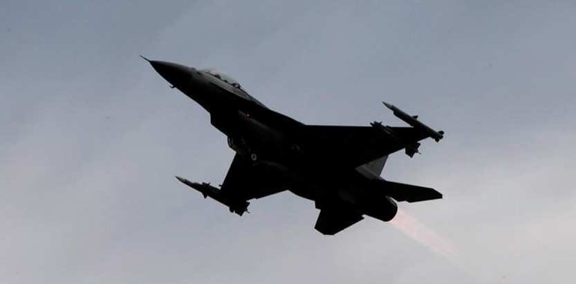 F-16 Meledak Di Pangkalan Militer Belgia