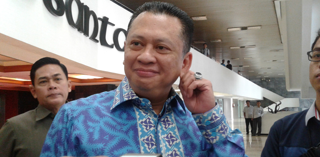 Ketua DPR: Kapolri Tidak Perlu Larut Atau Terganggu Isu Indonesialeaks