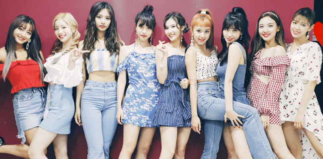 Twice, Momen Spesial, Boleh Pacaran