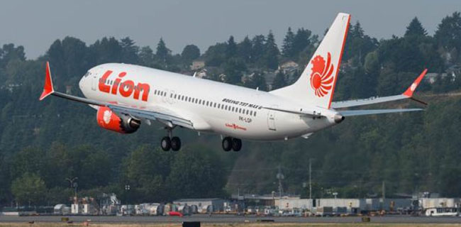 Cuaca Buruk, Lion Air Rute Jakarta-Jayapura Alihkan Pendaratan Ke Biak