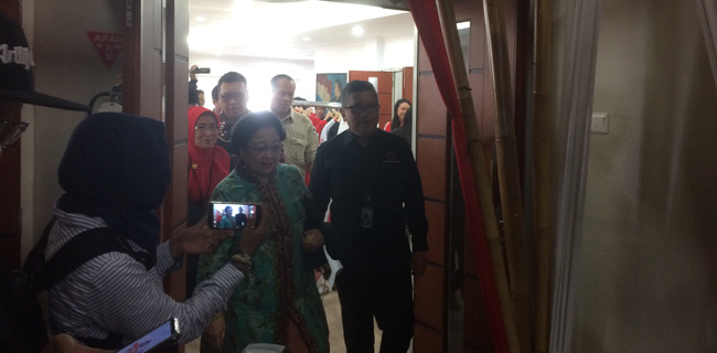 Megawati: Kasihan Pak Prabowo...