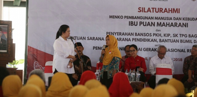 Di Boyolali, Menko PMK Dengar Langsung Manfaat Bansos Untuk Keluarga Indonesia