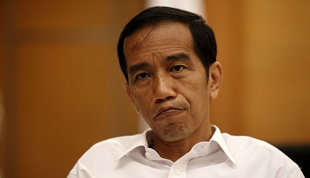 Politisi Genderuwo, Jokowi Seperti Memercik Muka Sendiri