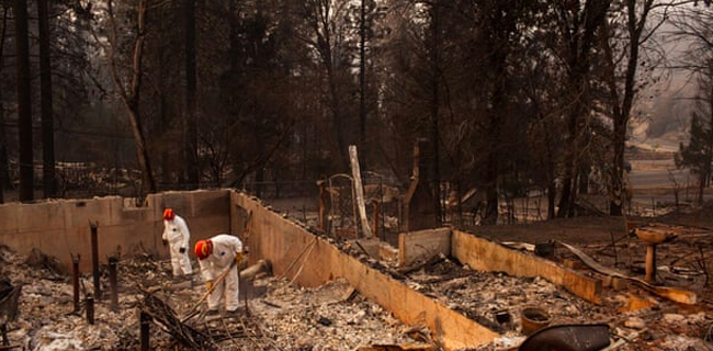 Angin Kencang Perburuk Kebakaran Hutan Di California