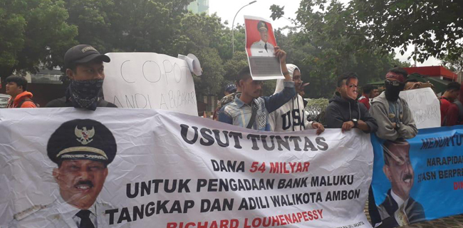 Mahasiswa Maluku Minta KPK Periksa Richard Louhenapessy